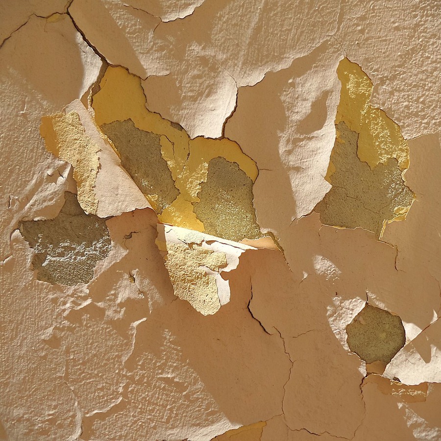 تلوث غبار الجبس قبل الإزالة